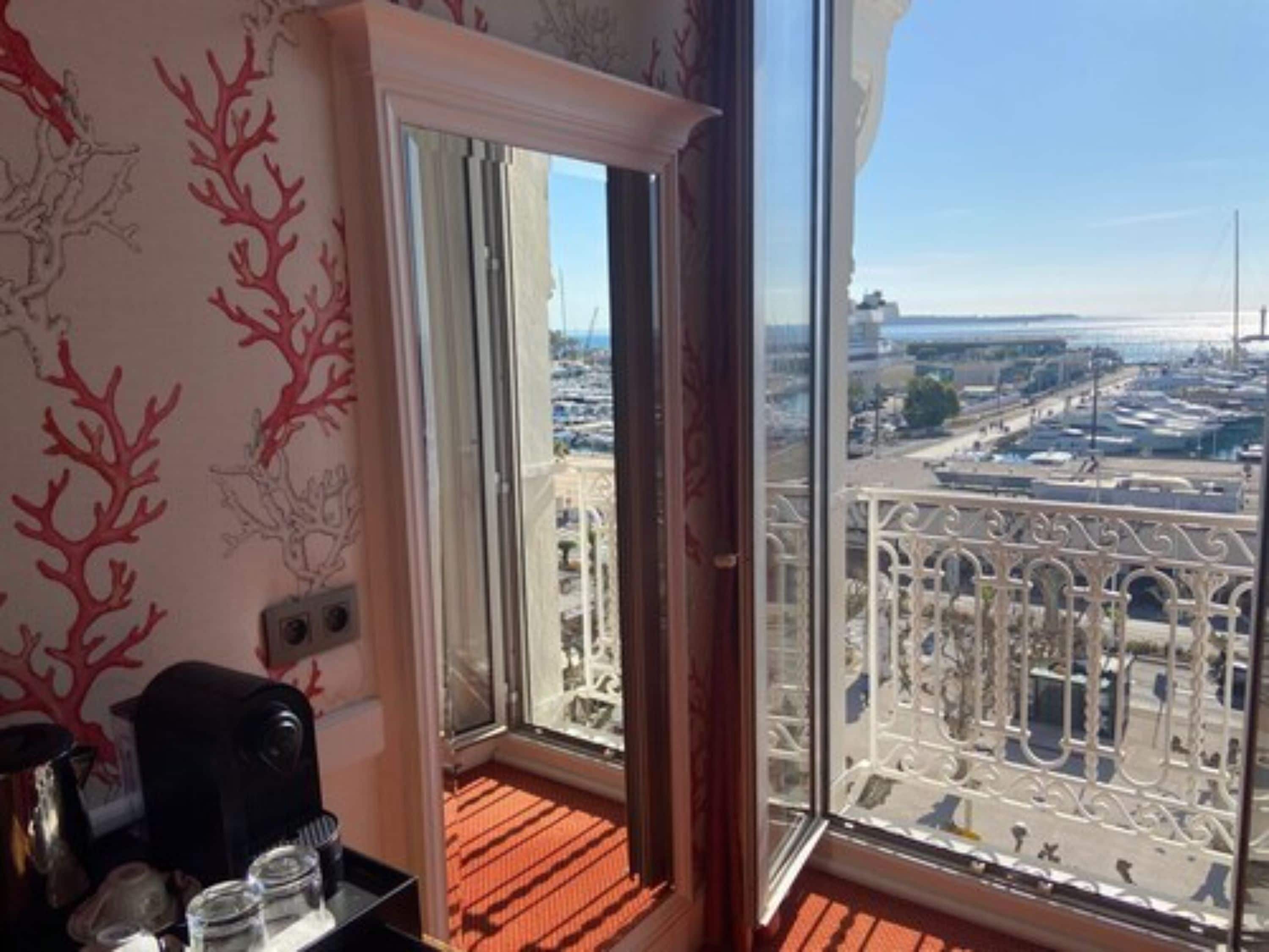 superior double or twin room, sea view | premium bedding, minibar, in-room safe, soundproofing