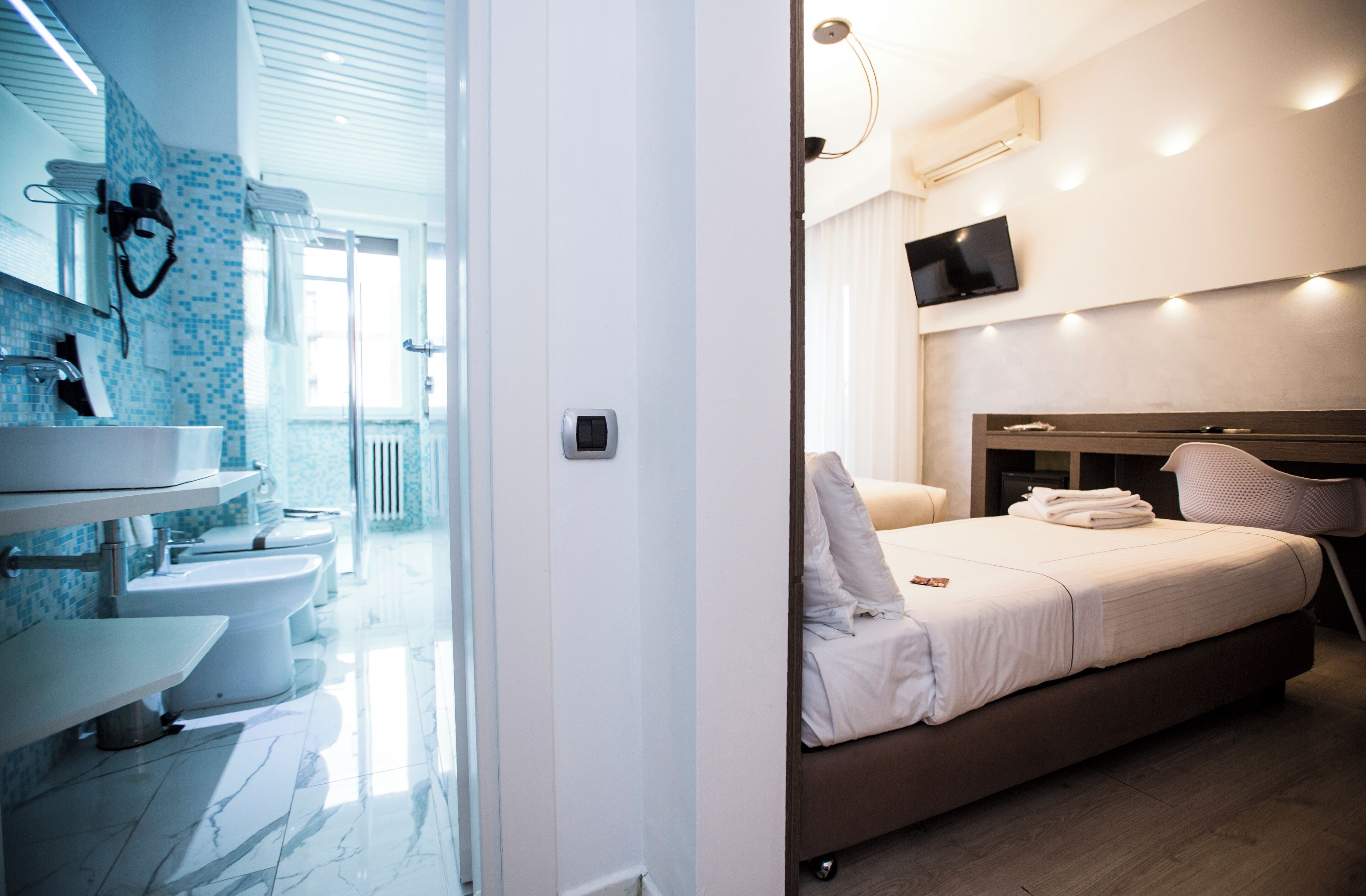 Down duvets, minibar, in-room safe, desk