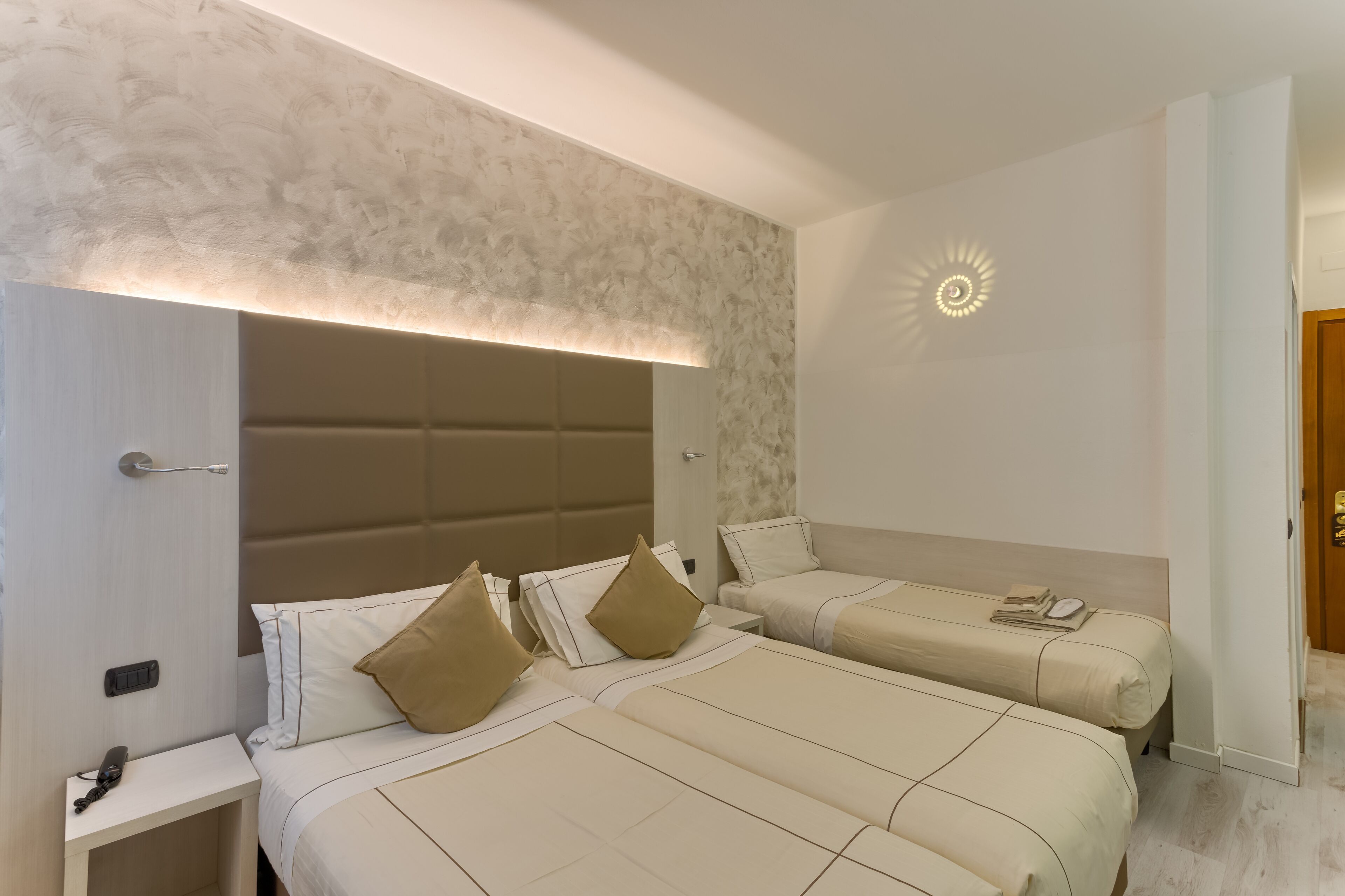 Photo - Hotel Agape