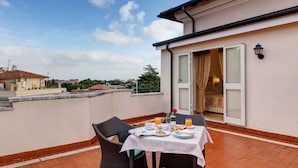 Terrace/patio - Hotel Villa Morgagni (Rome)