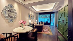 Elite-Studiosuite (Courtyard Suite)