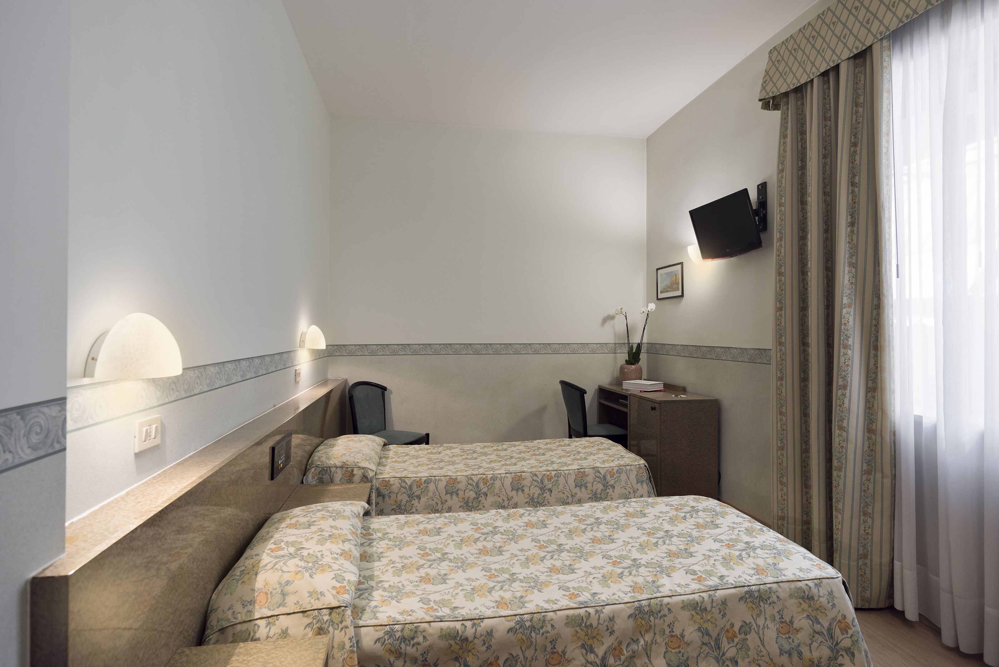 Minibar, in-room safe, desk, blackout drapes