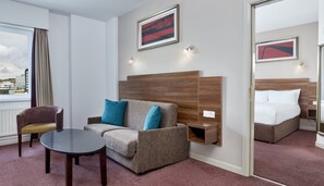 Desk, iron/ironing board, free WiFi, bed sheets