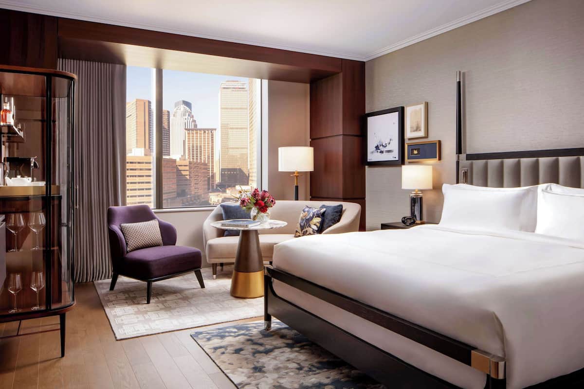 Premium bedding, down duvets, pillow-top beds, minibar