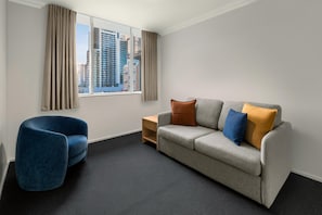 Unclassified image, 5 of 36, button - Oaks Perth Hotel (Perth)