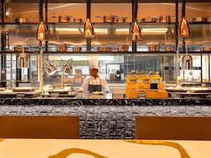 Daily buffet breakfast (AED 75 per person)
