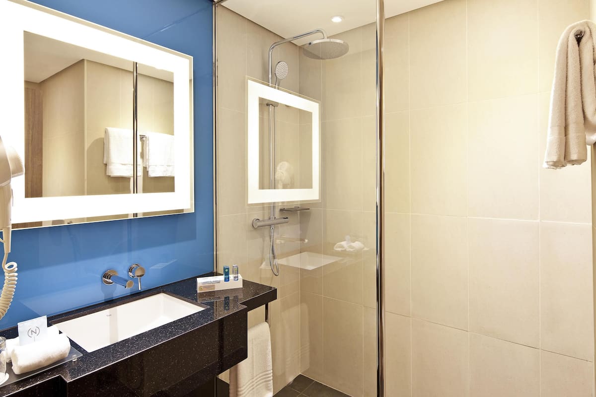 1 bedroom, minibar, in-room safe, desk