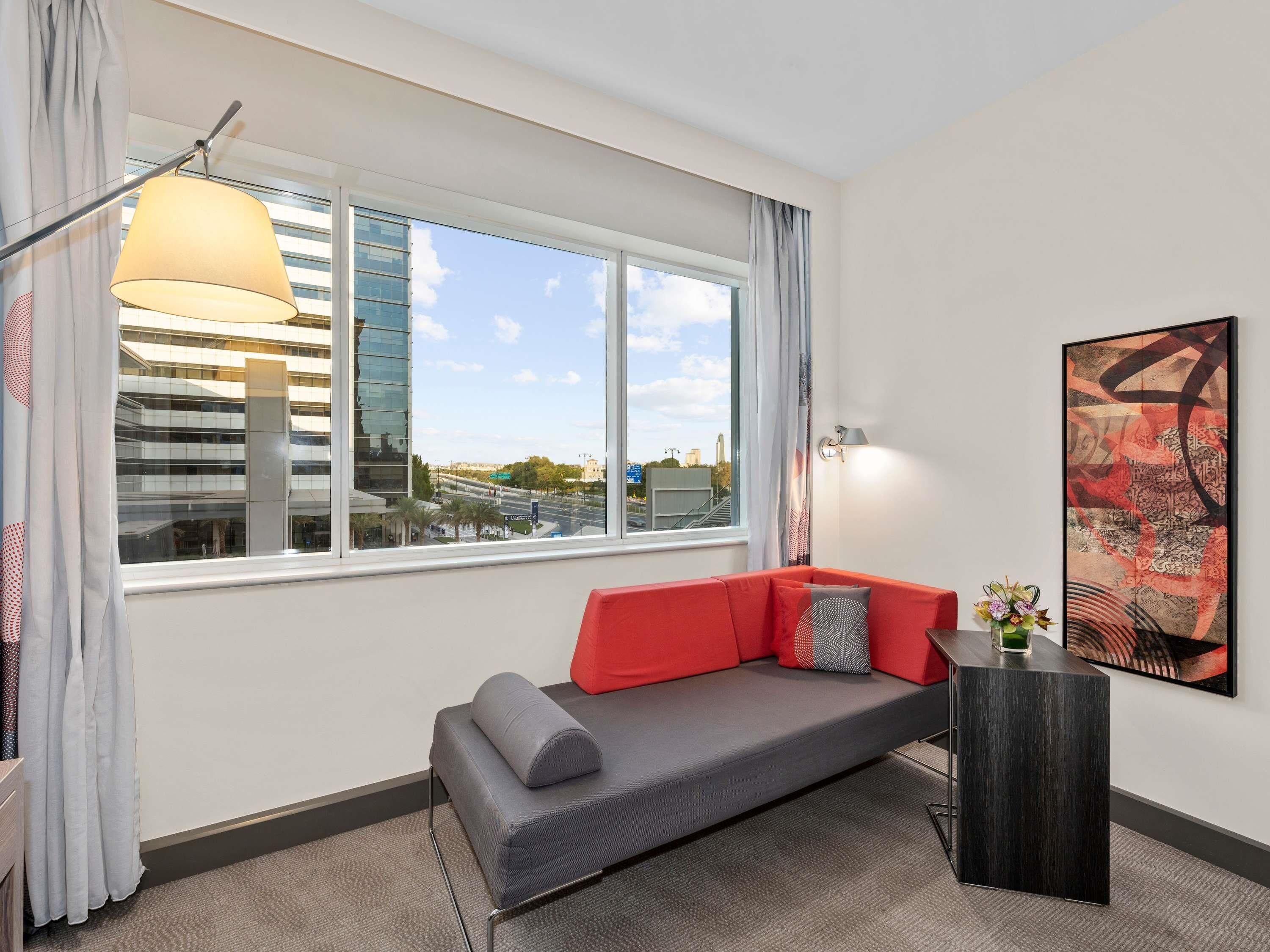 Habitación doble superior, 1 cama doble | Minibar, caja fuerte, escritorio y espacio para trabajar con un portátil