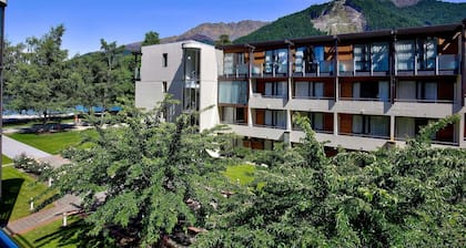 Novotel Queenstown Lakeside