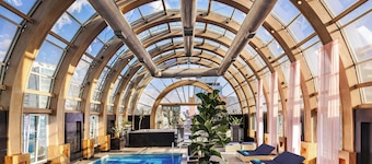 The Ritz-Carlton, Santiago