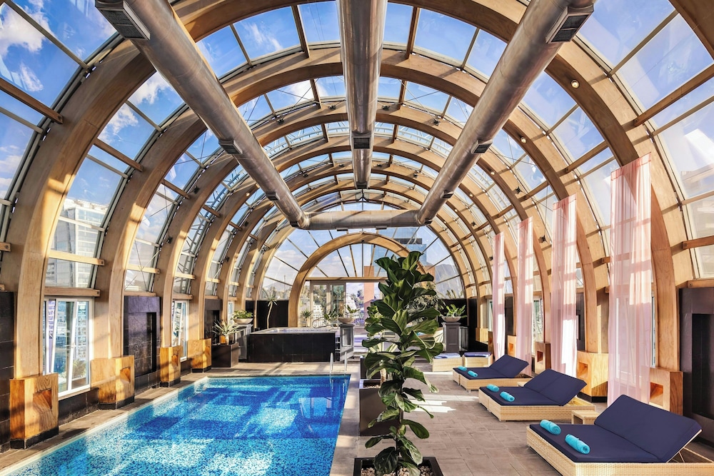 The Ritz-Carlton, Santiago by null