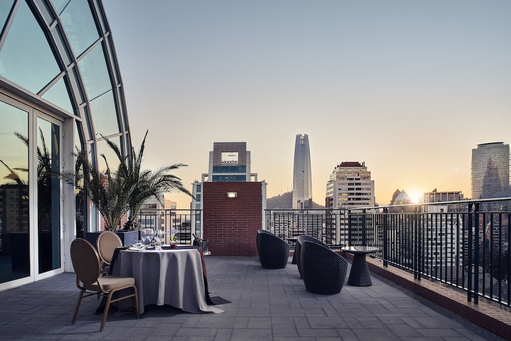 The Ritz-Carlton, Santiago by null