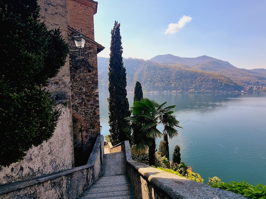 Staduitzicht vanuit accommodatie