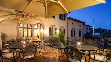 Terassi/patio