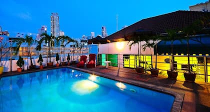 Admiral Suites Bangkok