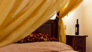 Standard Double Room Single Use | Desk, blackout curtains, rollaway beds, free WiFi