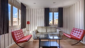 Appartement Duplex, 2 chambres, vue ville, dans les dépendances (Annex Building) | Salle de séjour