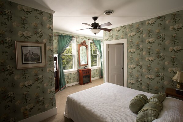 Deluxe Room Queen Bed Fireplace & Private Shower  | Iron/ironing board, free WiFi, bed sheets