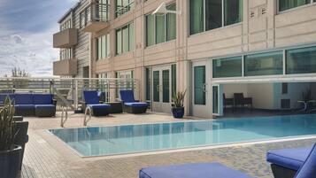 Indoor pool, outdoor pool