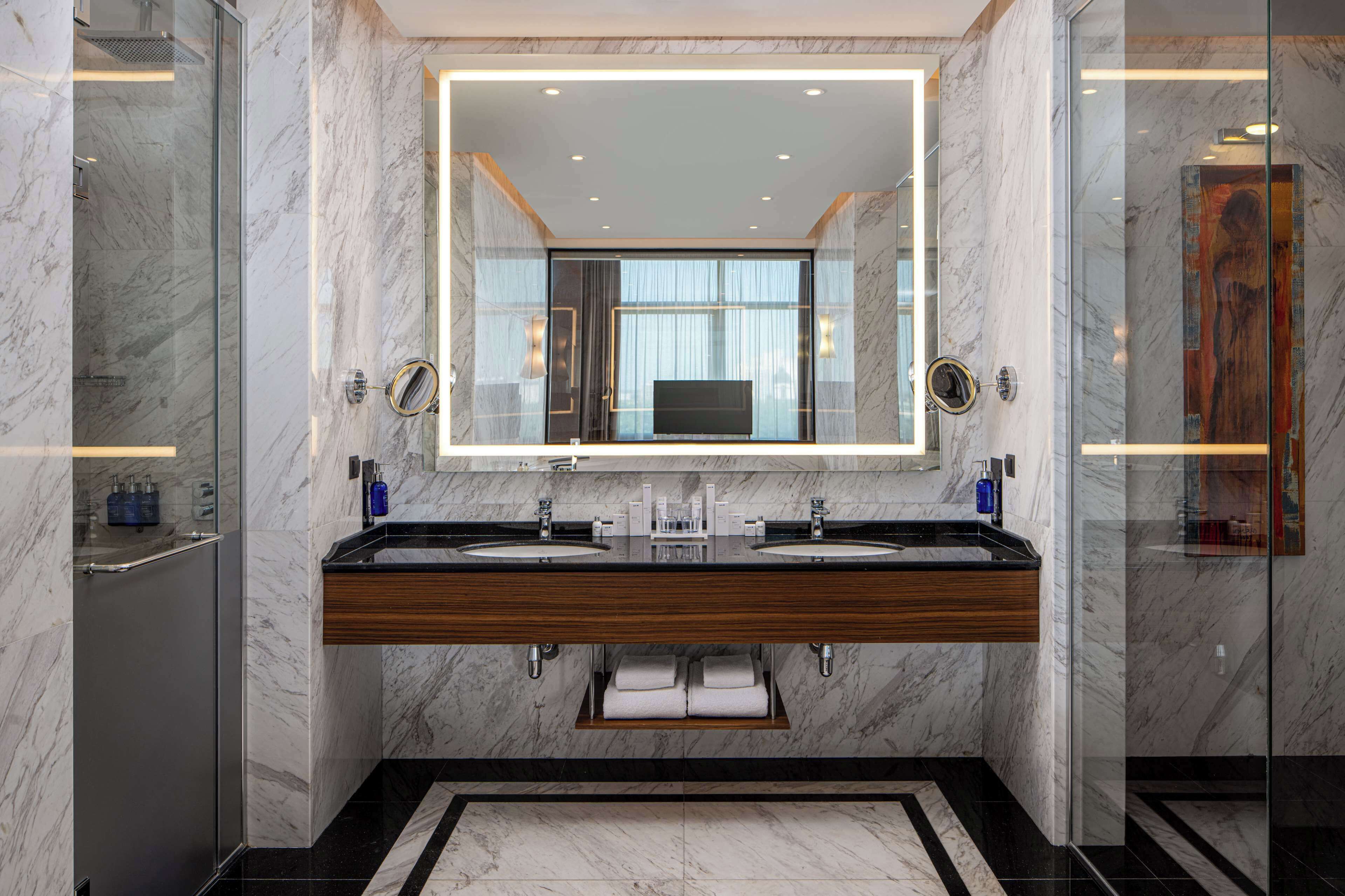 Foto - Radisson Blu Leogrand Hotel