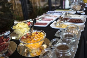 Desayuno buffet incluido todos los días