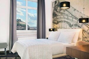 Ropa de cama hipoalergénica y minibar 