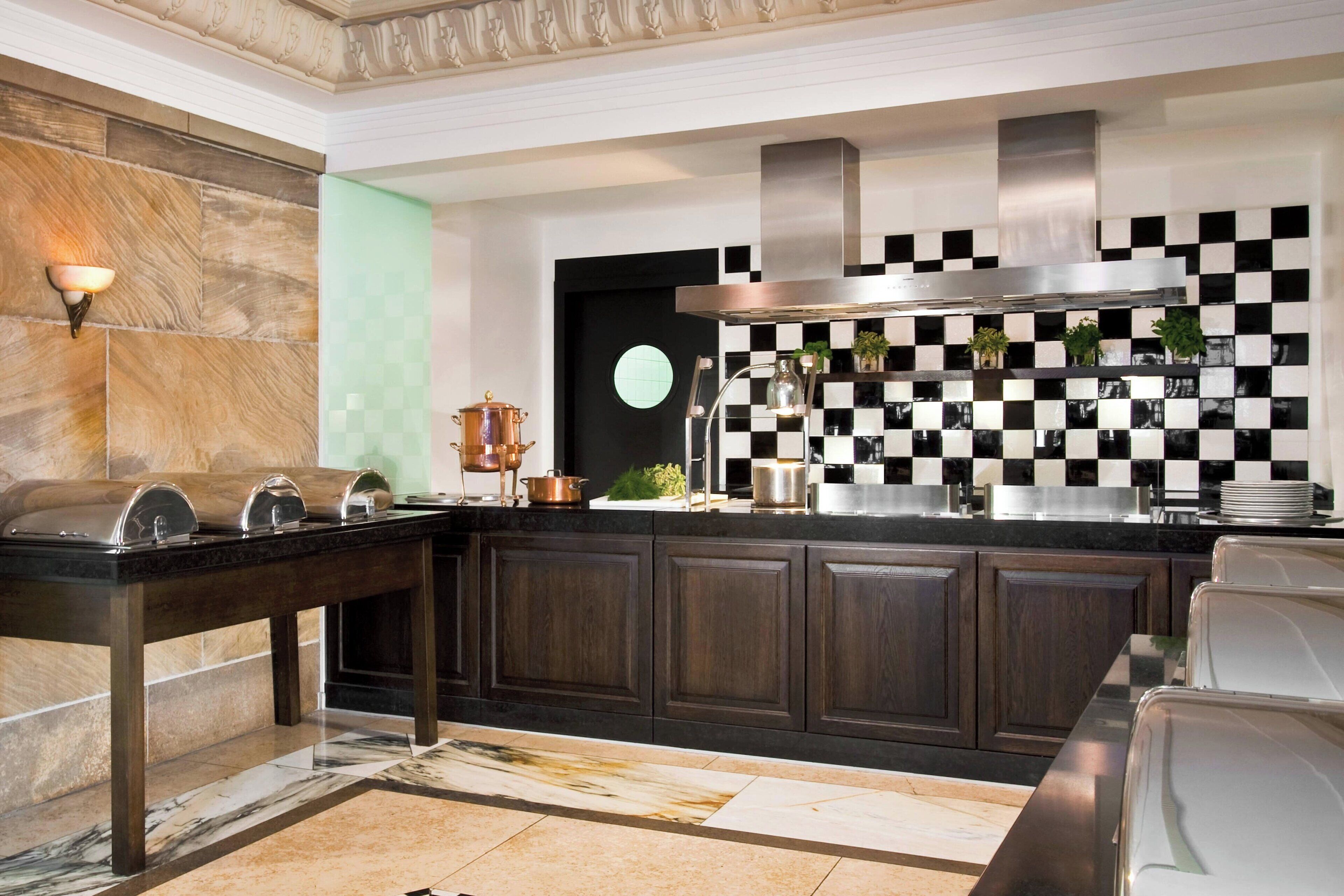 breakfast, lunch, dinner served; german cuisine