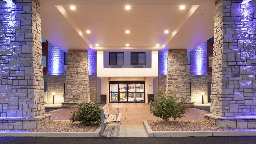 Holiday Inn Express & Suites Grand Junction by IHG