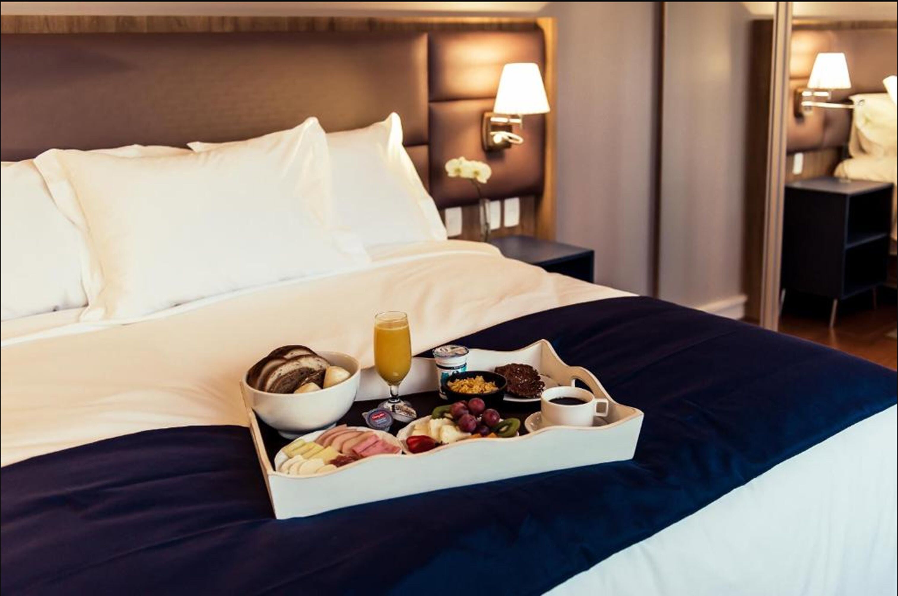 business room | room amenity