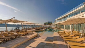 Indoor pool, 2 outdoor pools, free cabanas, pool umbrellas - AX ODYCY Hotel (St. Paul's Bay)