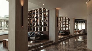 Lobby - AX ODYCY Hotel (St. Paul's Bay)