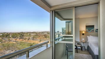 Premium Junior Suite King | Lanai
