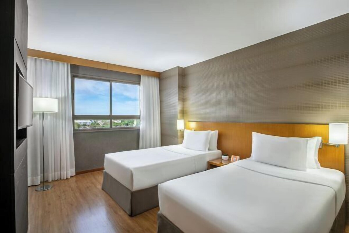 Ropa de cama hipoalergénica y minibar 