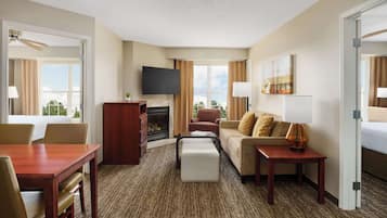 37-inch LCD TV with cable channels, TV