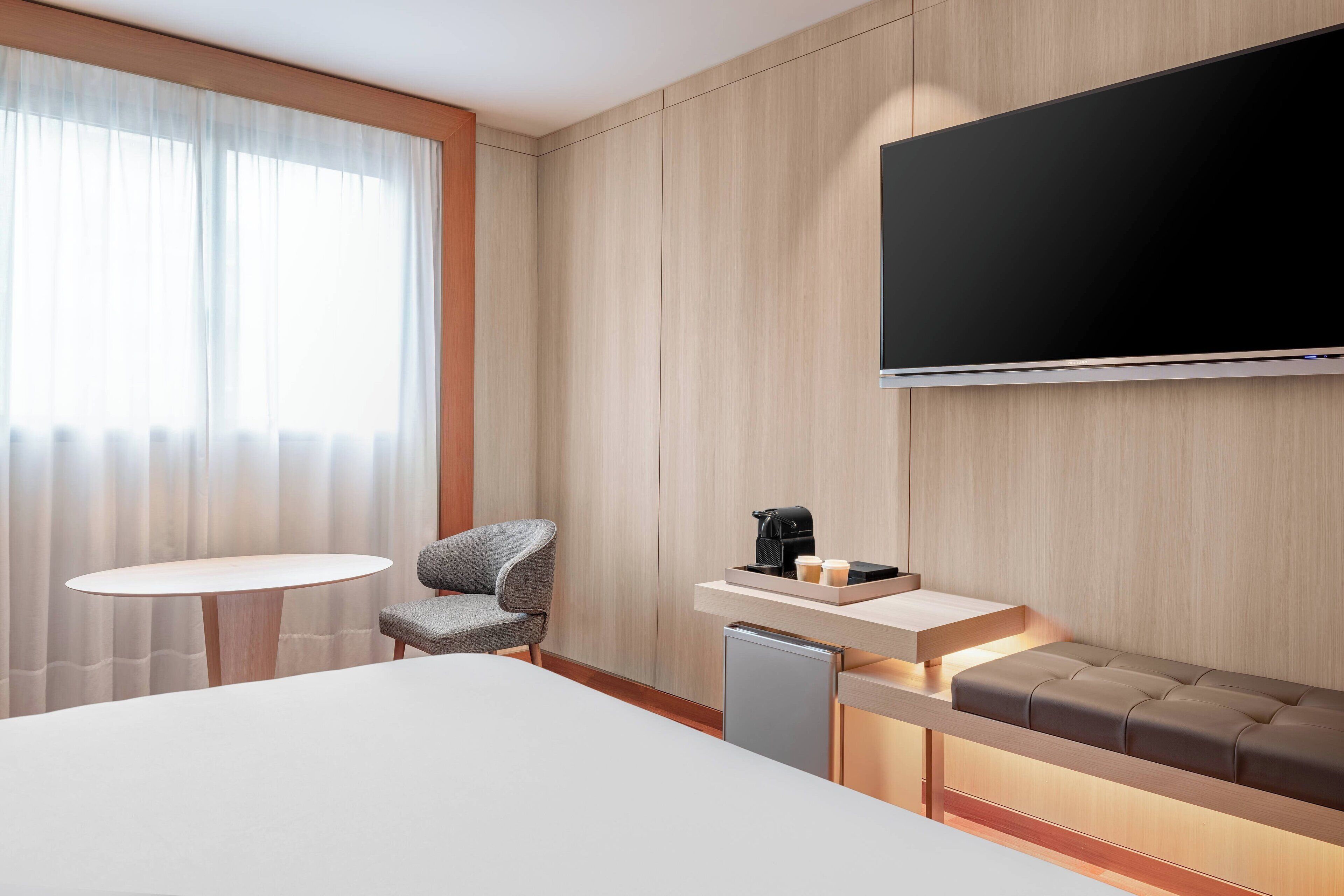 minibar, in-room safe, desk, blackout curtains