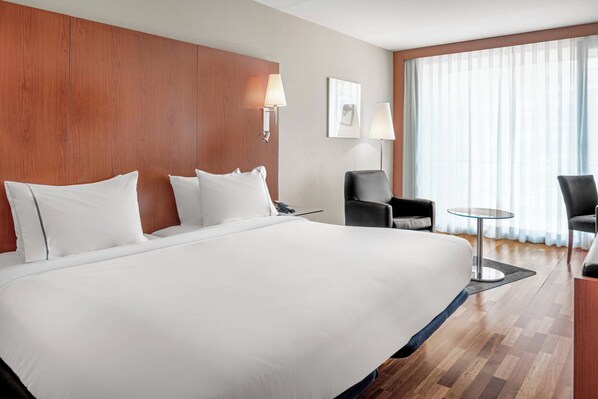 Minibar, in-room safe, desk, blackout curtains