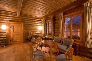 50-inch flat-screen TV with satellite channels, TV - Hotel At the Green Grape (Prague)