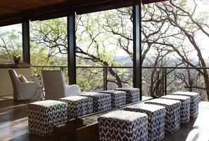 Lobby sitting area - The Outpost & Pel's Post (Mutale)