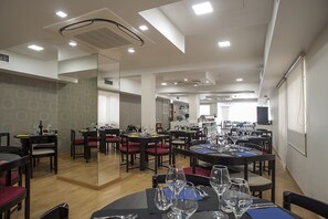 Restaurant - Cruz Alta (Ourem)