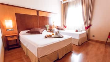 Minibar, in-room safe, individually decorated, individually furnished