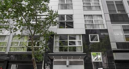 Mantra 100 Exhibition Melbourne