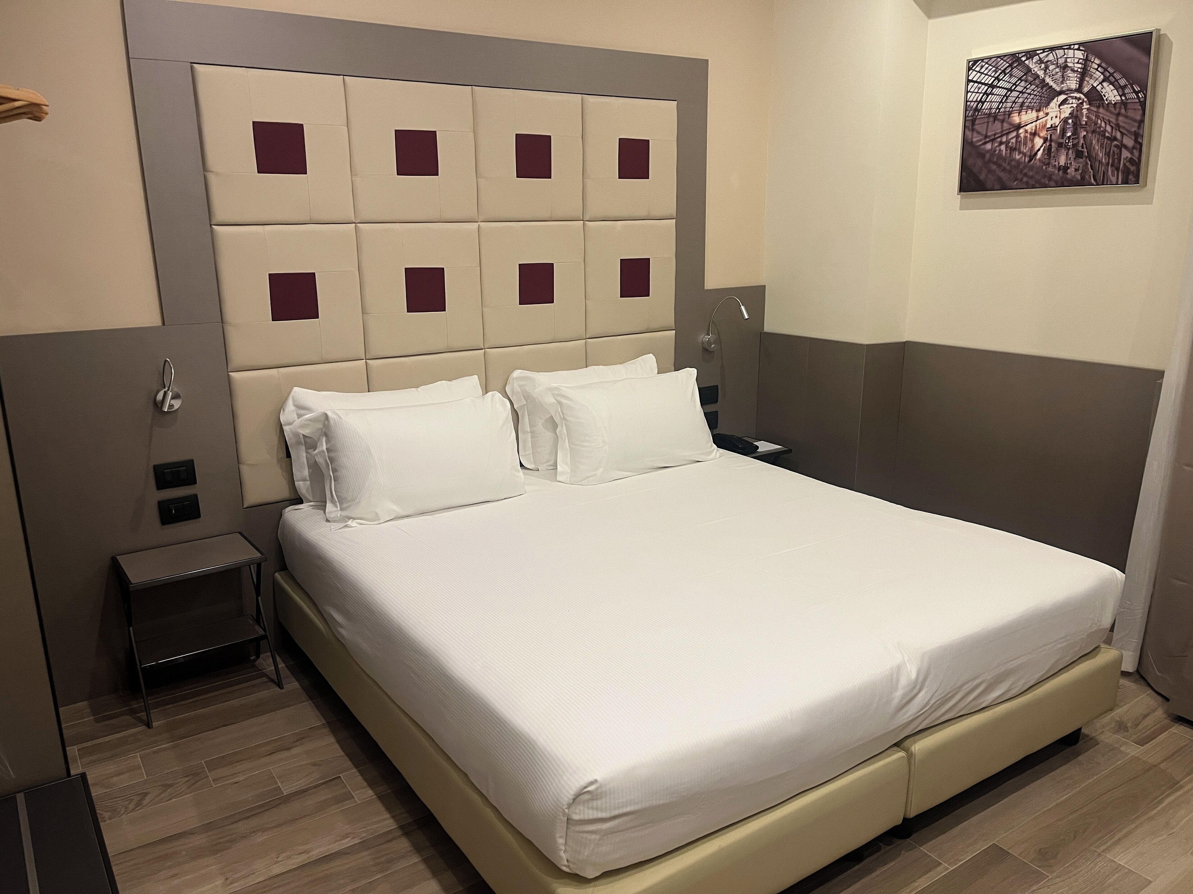 Standard Double or Twin Room | 1 bedroom, minibar, laptop workspace, blackout curtains