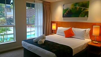 Standard Apartment, 3 Bedrooms | In-room safe, iron/ironing board, cots/infant beds, rollaway beds