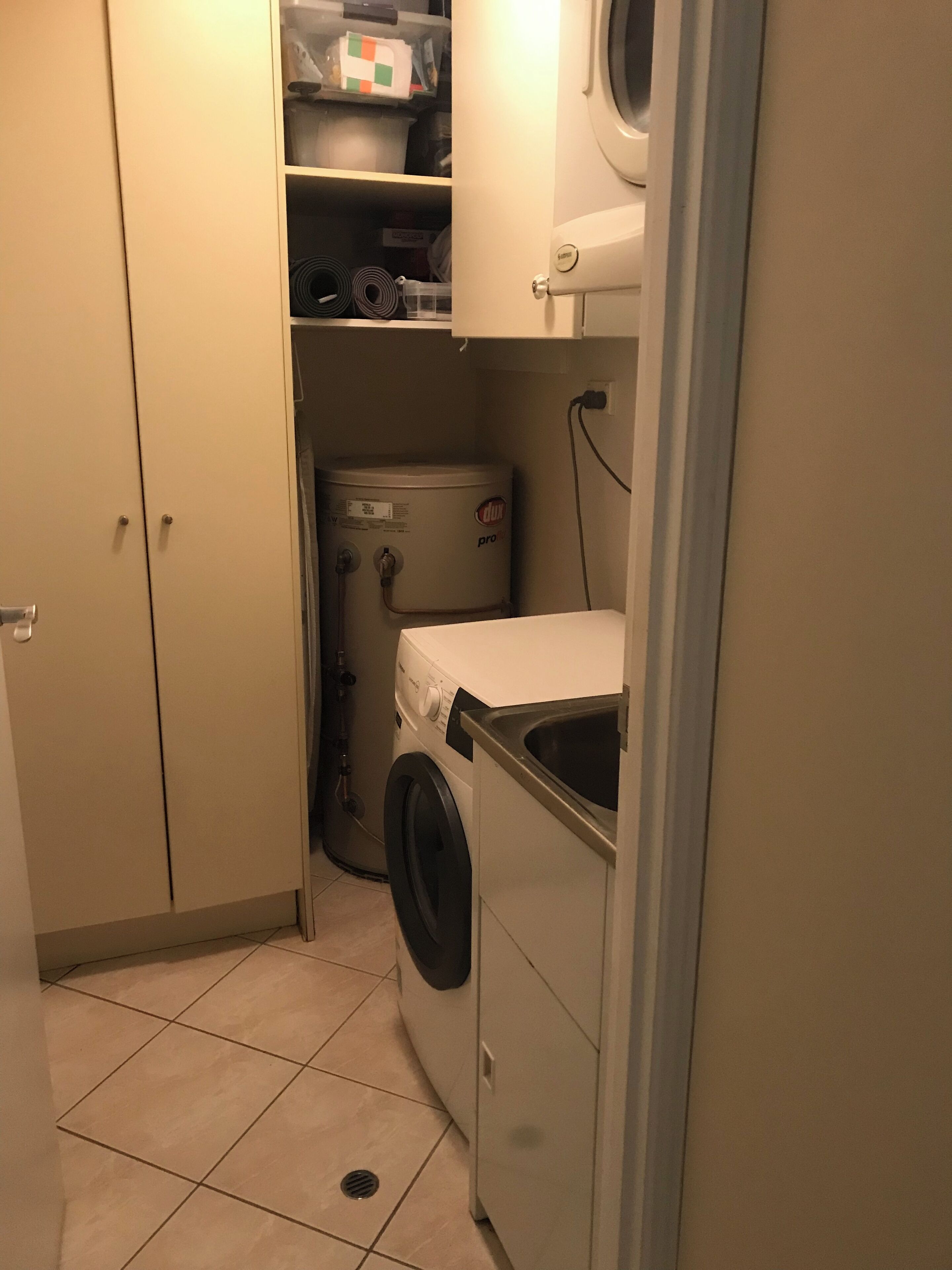 family room | living area | led tv