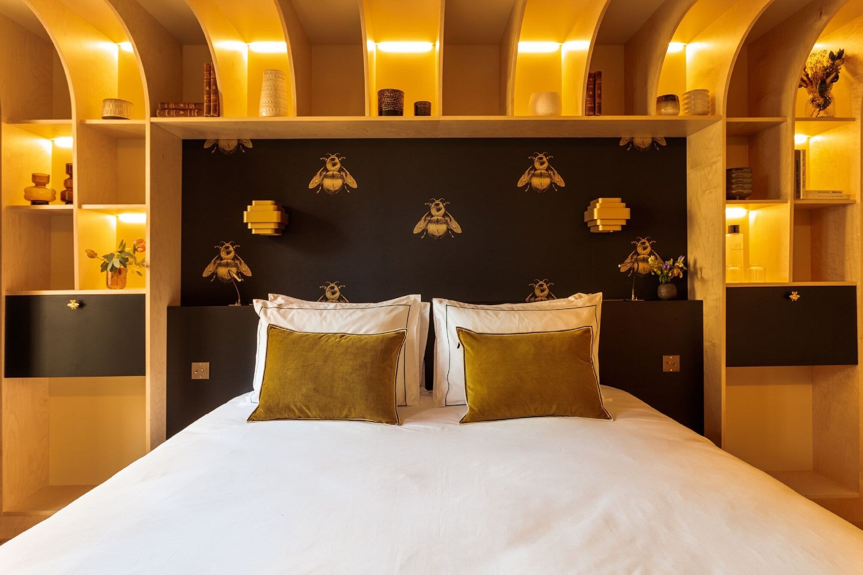 Foto - Bonsoir Madame