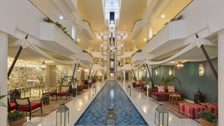 AP Oriental Beach
