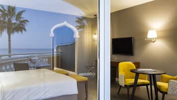 Double or Twin Room, Sea View | 1 bedroom, in-room safe, desk, blackout drapes