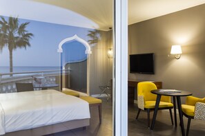 Double or Twin Room, Sea View | In-room safe, desk, blackout drapes, soundproofing