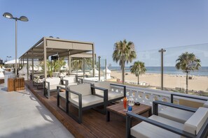 Bar (en la propiedad)