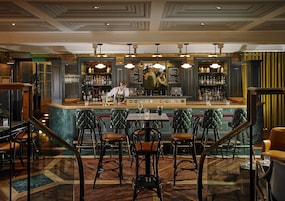 Bar (en la propiedad)